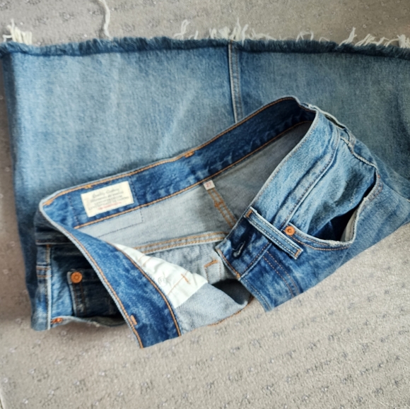 Levis Jean Skirt - Picture 5 of 7